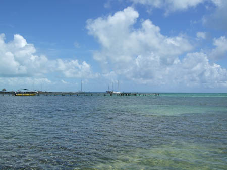 aufm_steg4_caye_caulker_belize