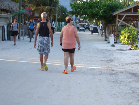 crocks_latschen_caye_caulker_belize