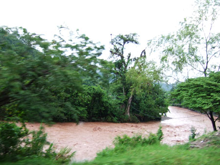 roter_fluss_nach_copan_hondu