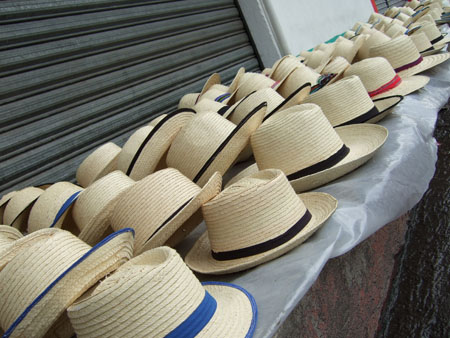 sombreros_panajachel_guate