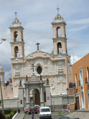 kirche5_stadtrundfahrt_puebla_mex