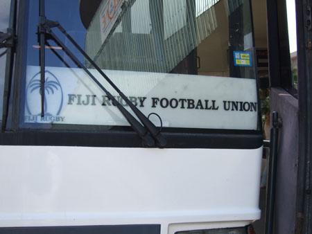 rugby_teambus_fidschi