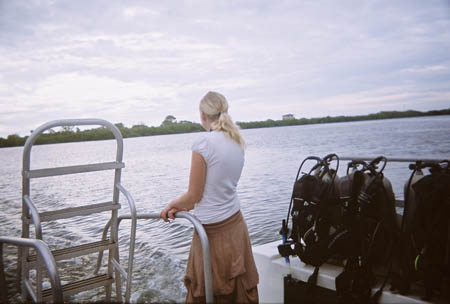 ablegen_tauchen_utila_belize