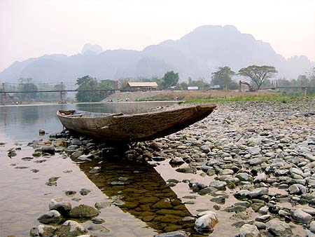 anne_unsere_terasse_vang_vieng