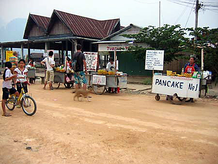 pancake_boomt_vang_vieng